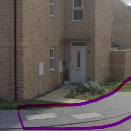 Large 4br House Leeds, Contractor Friendly Semesterbostad *