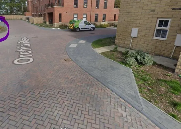 Semesterbostad Large 4br House Leeds, Contractor Friendly Leeds (West Yorkshire)